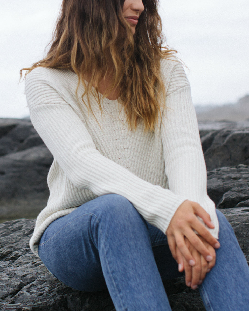 White cotton v neck sweater top